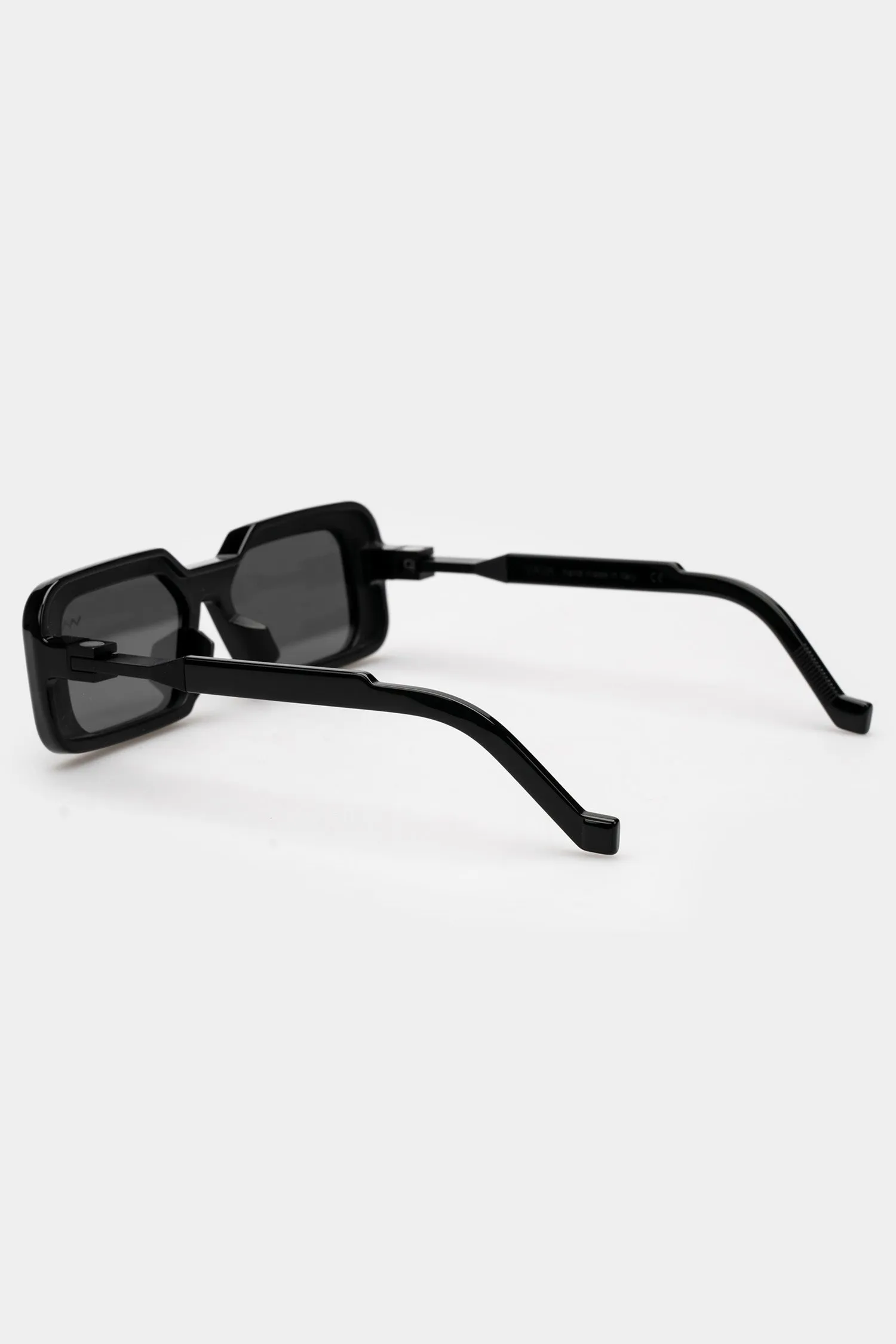 Asymmetrical sunglasses | WL0053