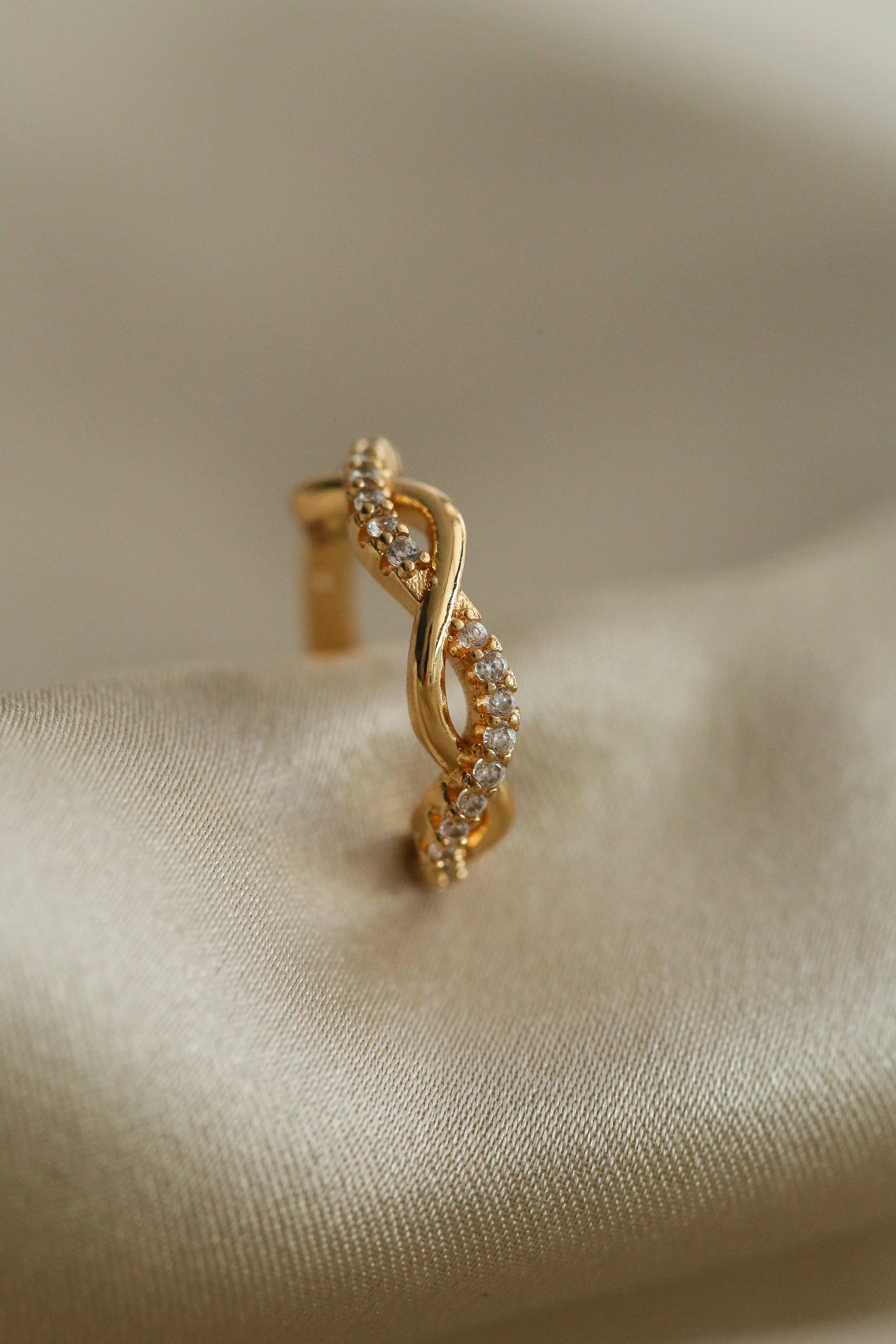 Jolie Ear Cuff