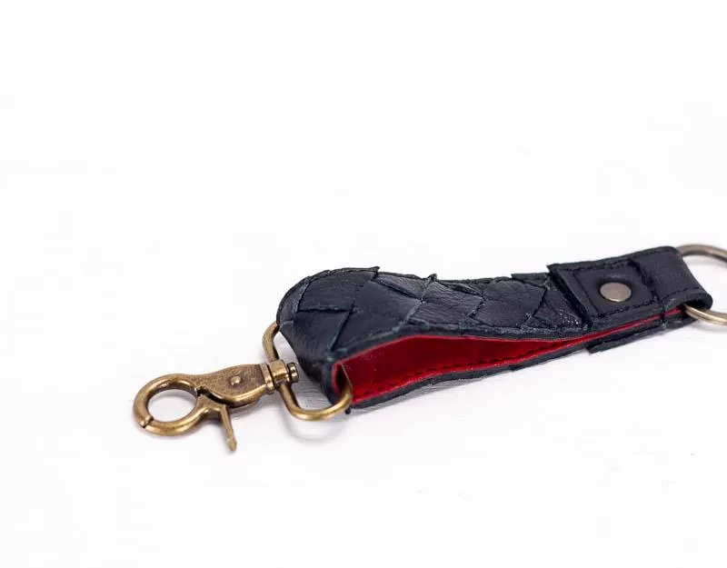 Leather handwoven keyring with clip - Black