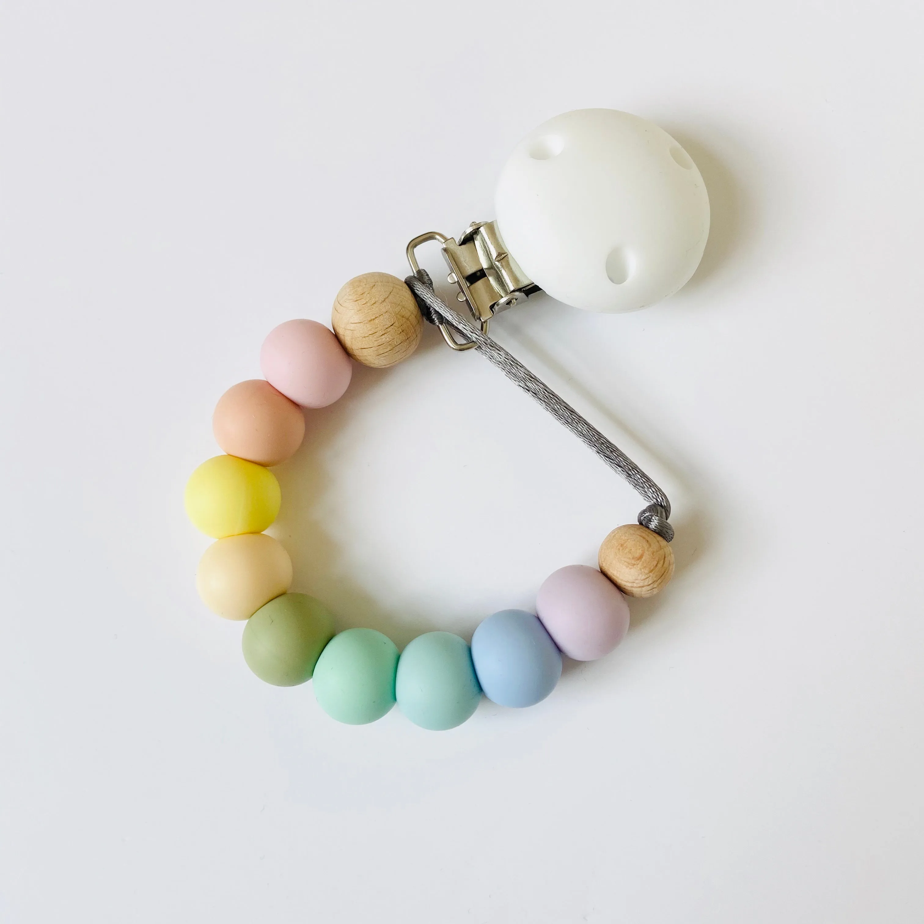 MAMA KNOWS - Dummy Clip - Pastel Rainbow