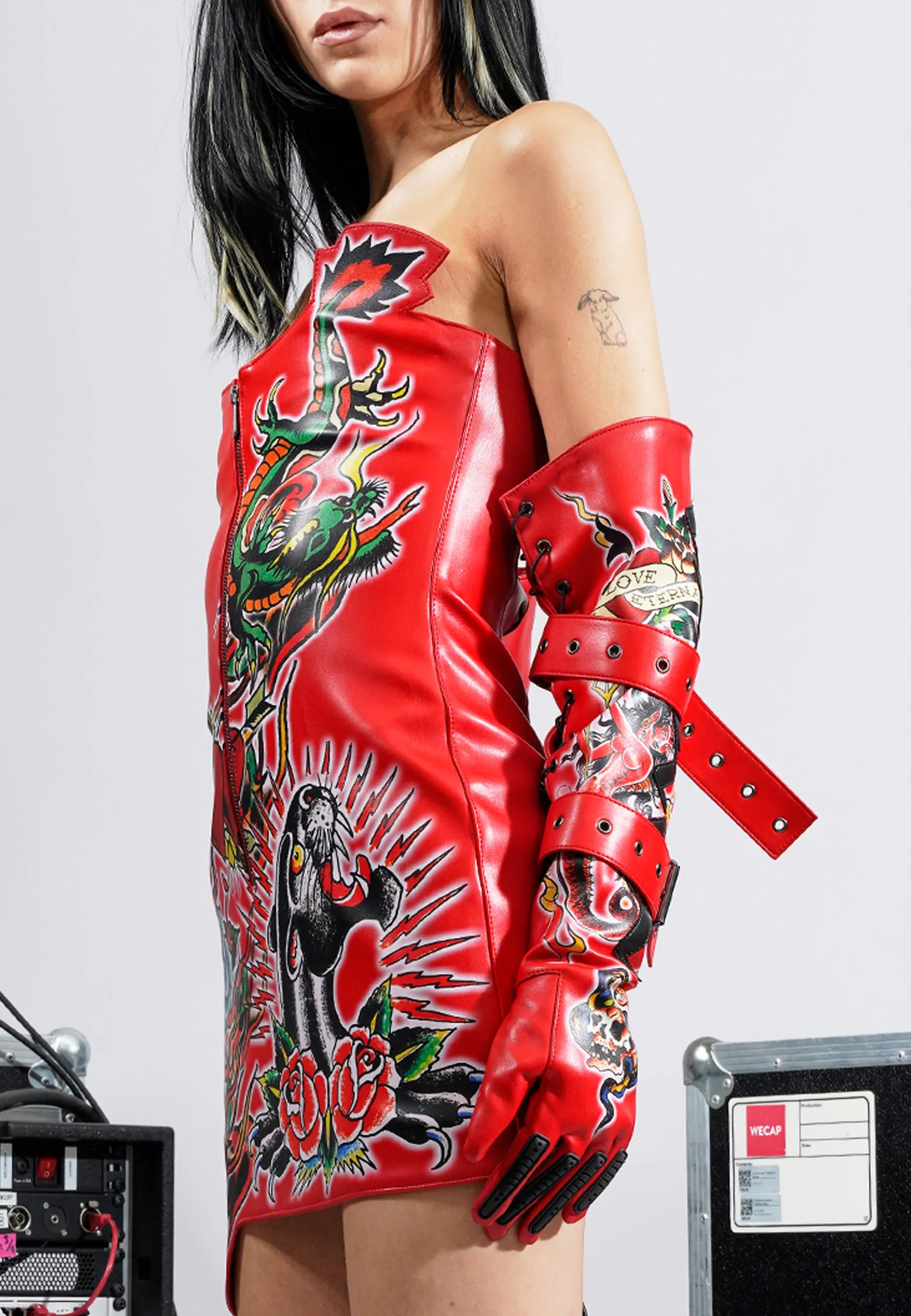 Tattoo Belt Gloves - Red