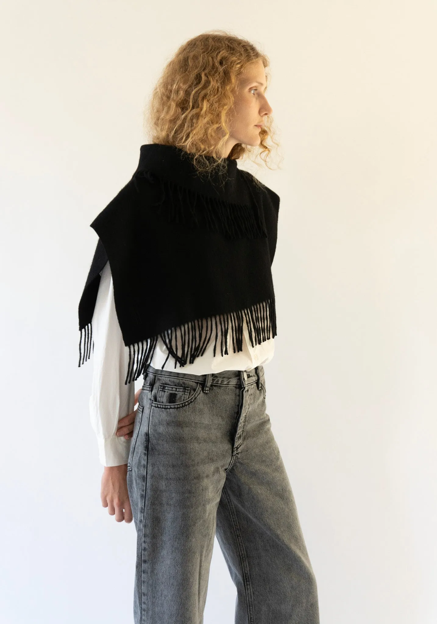 Turtla Scarf in Black